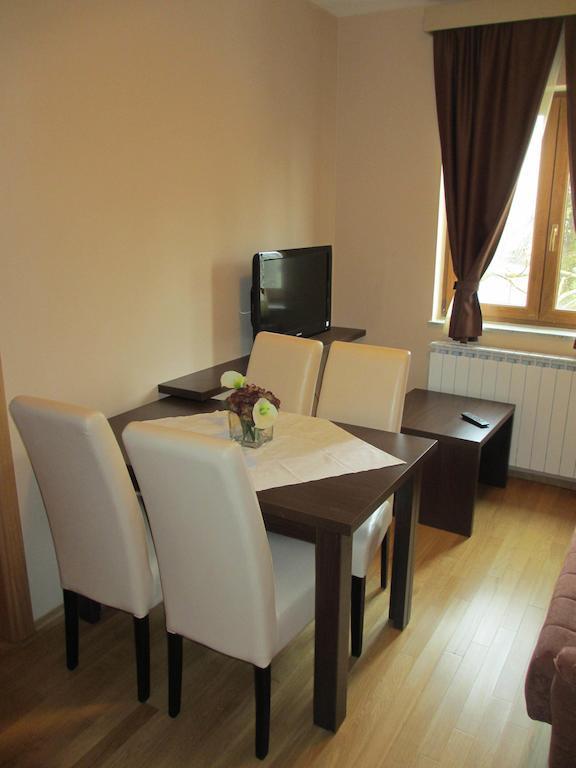 Apartments Manjan Krasno Polje Room photo