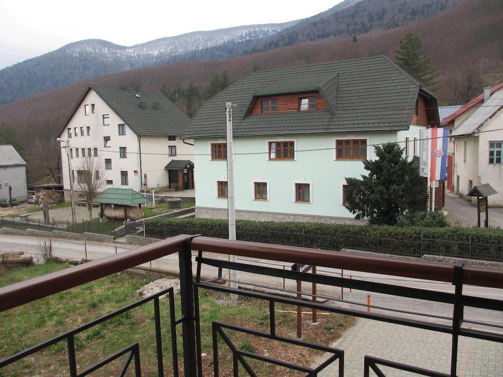 Apartments Manjan Krasno Polje Room photo